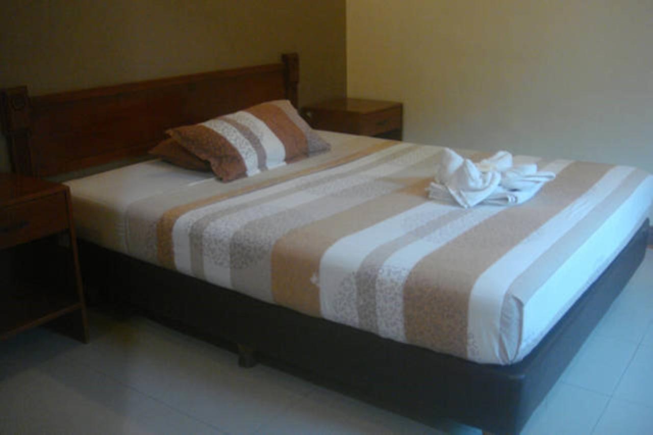 אנגלס Balibago Villa Hotel מראה חיצוני תמונה
