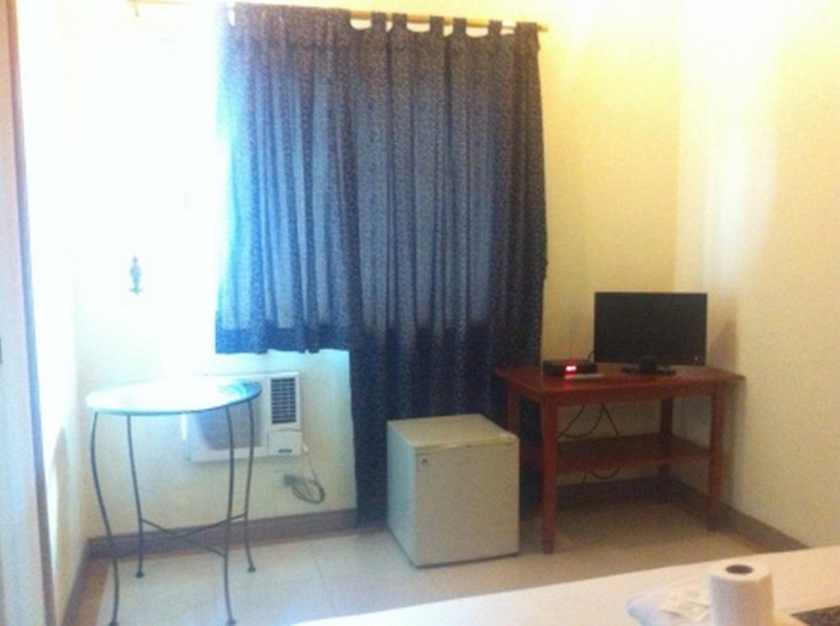 אנגלס Balibago Villa Hotel מראה חיצוני תמונה